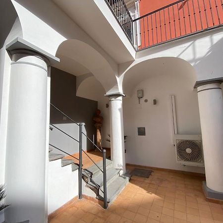 Zara Palace - Tasso Scafati Zewnętrze zdjęcie